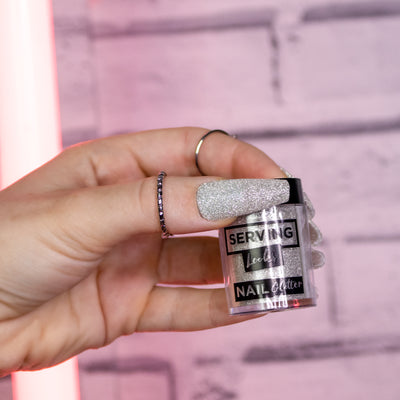 Serving Looks Nail Glitter 10g - 2AM LONDON